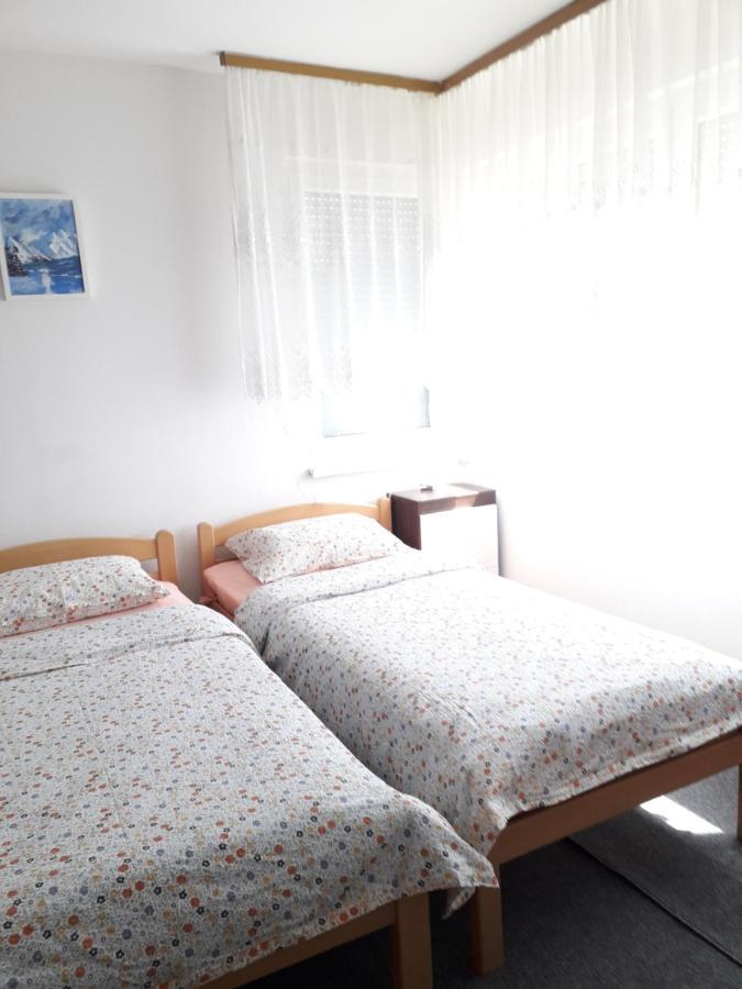 Bihać Apartments Lela מראה חיצוני תמונה