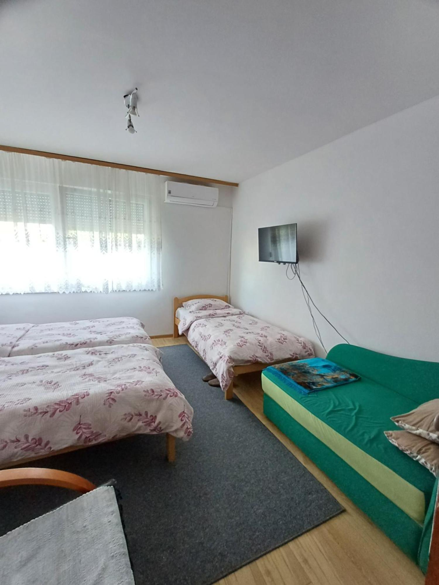 Bihać Apartments Lela מראה חיצוני תמונה