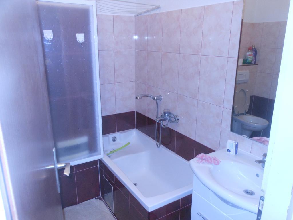 Bihać Apartments Lela מראה חיצוני תמונה